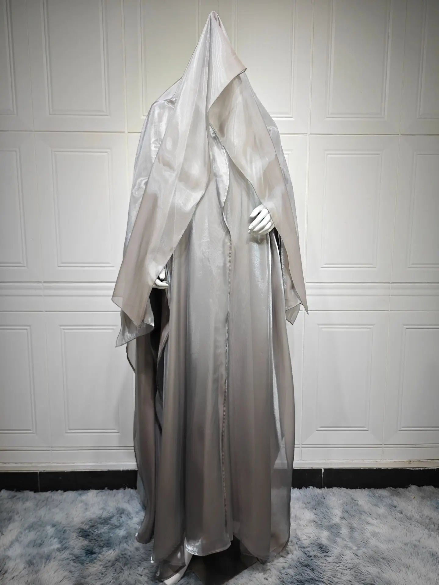 Metallic Mist Abaya