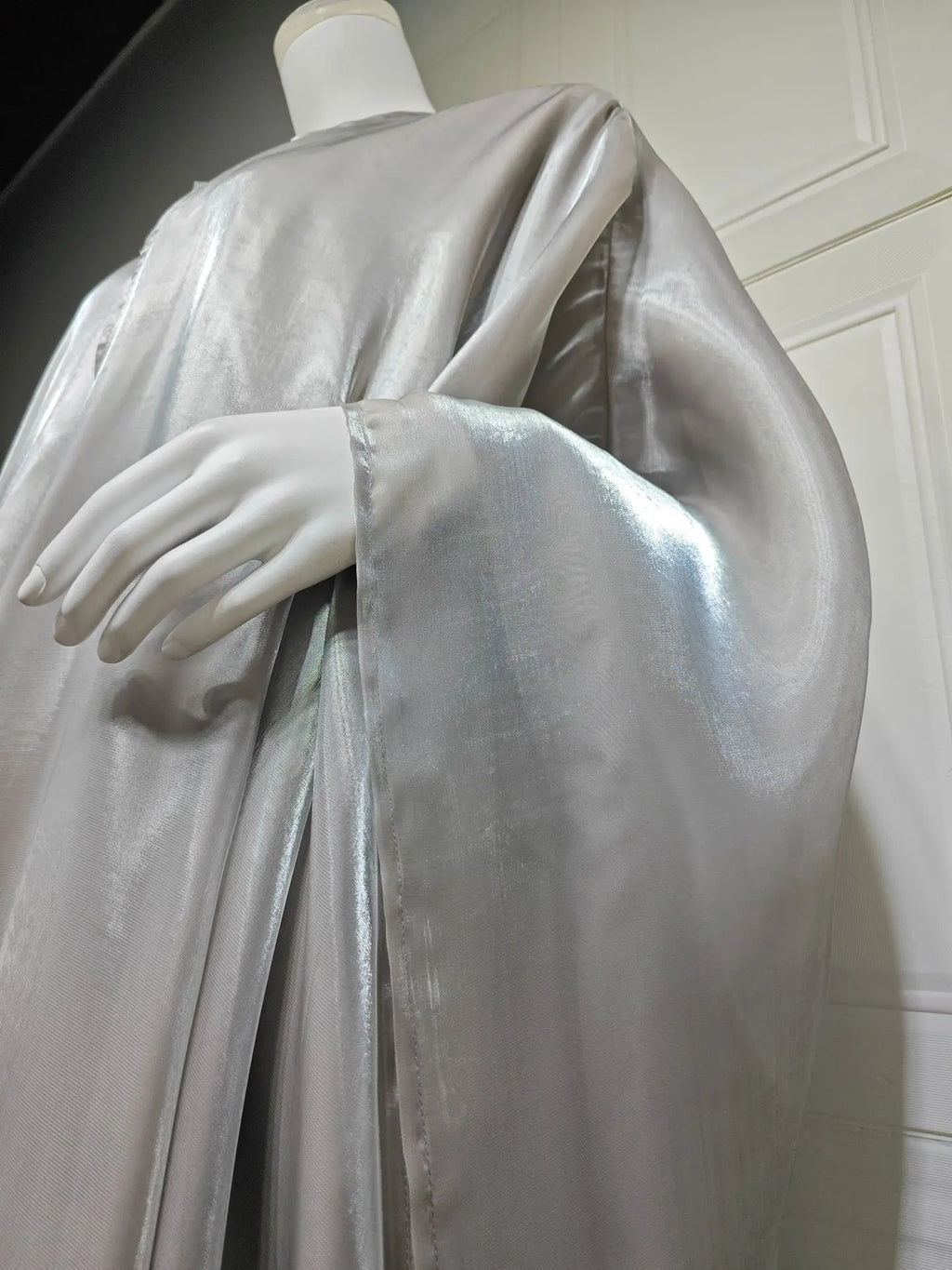 Metallic Mist Abaya