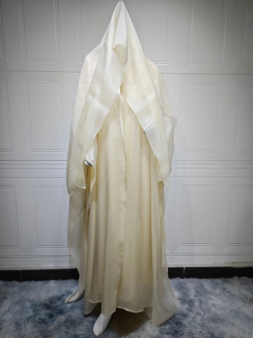 Metallic Mist Abaya