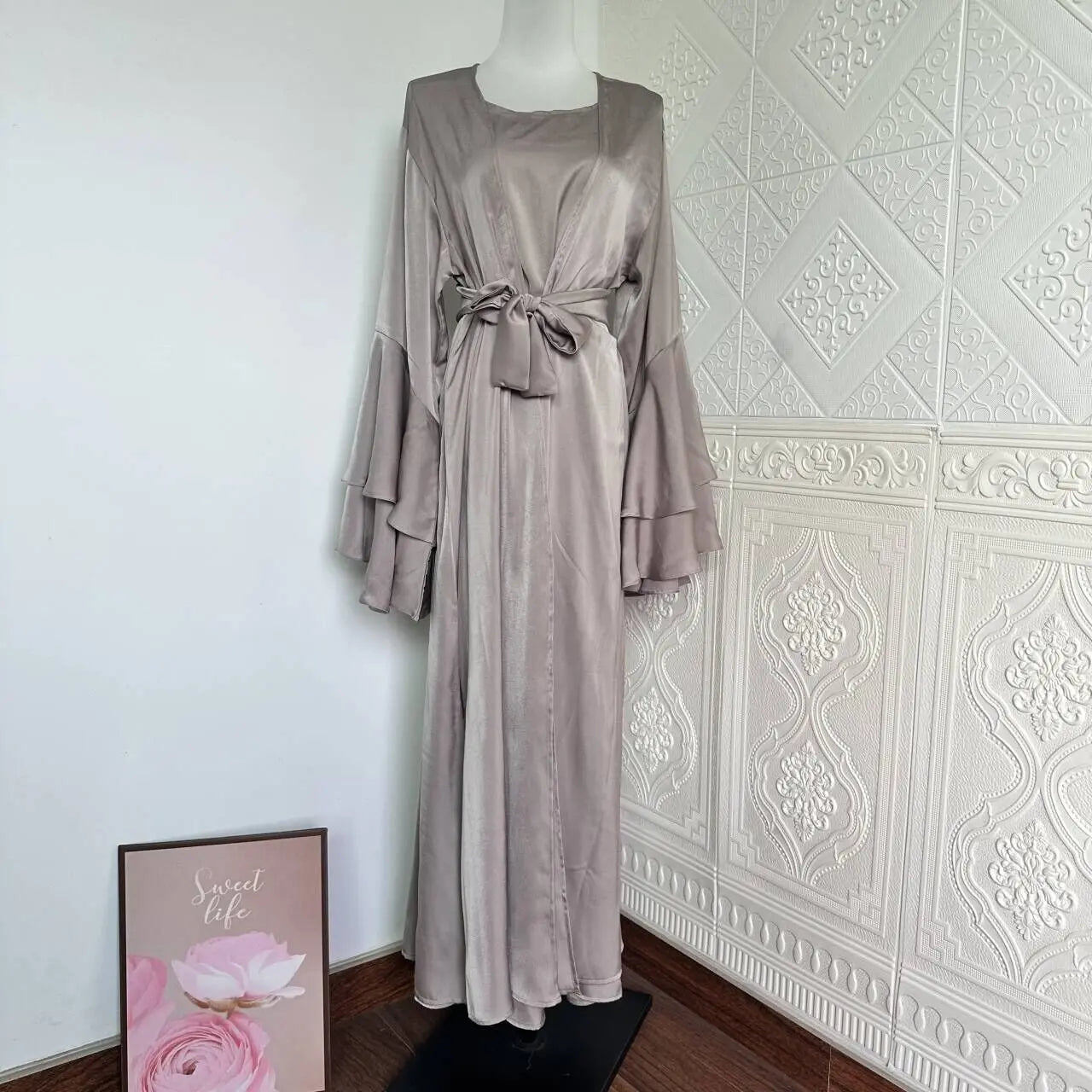 Satin Arab Abaya